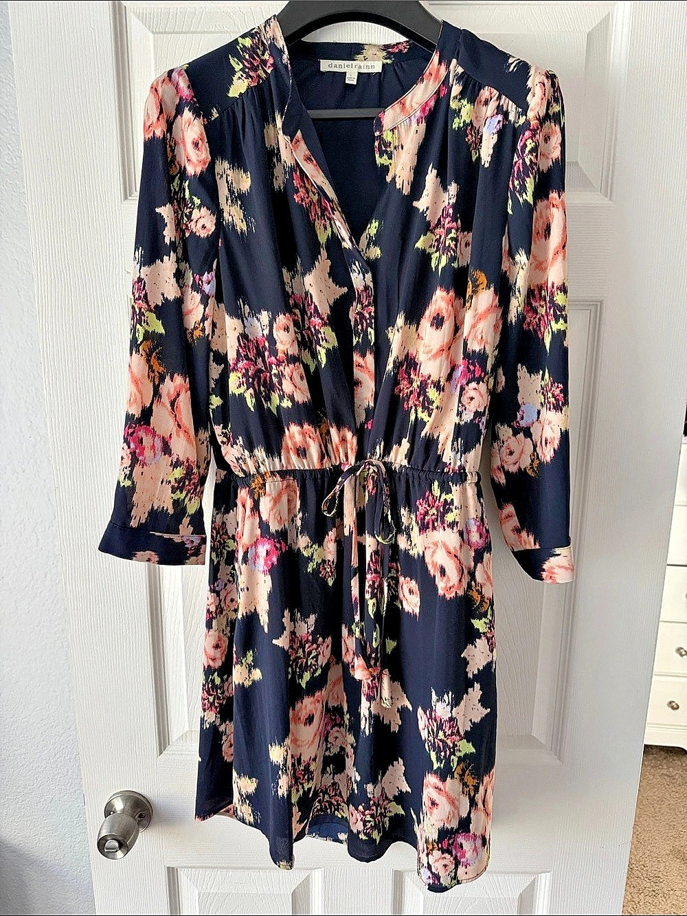 daniel rainn Floral Mini Dress in Blue & Pink Size Large Like New